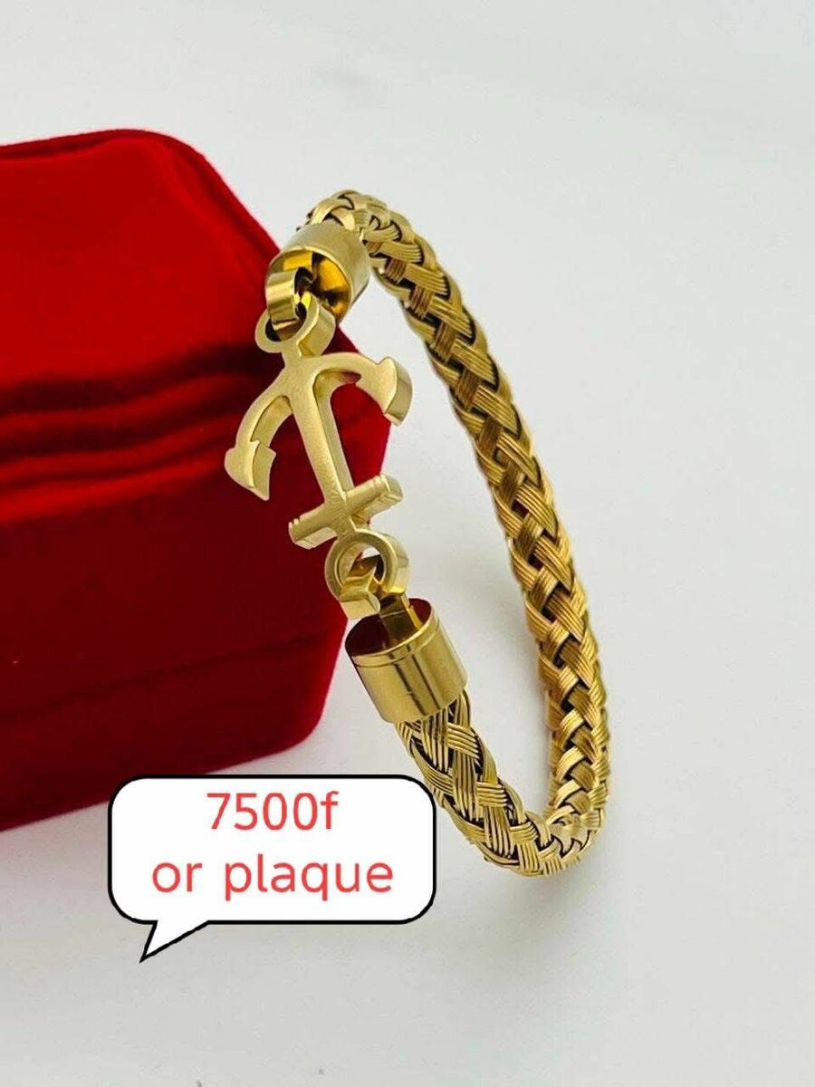 Bracelet ancre doré élégant