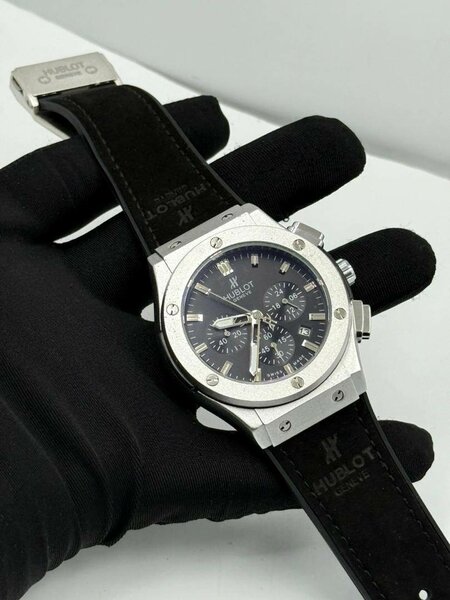 Montre chronographe luxe Hublot