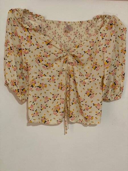 Floral ruched v neck blouse