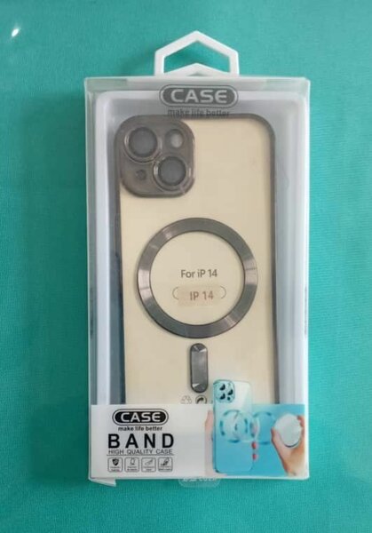 Coque pour Iphone 12 , 13 et 14 (pro et pro max )