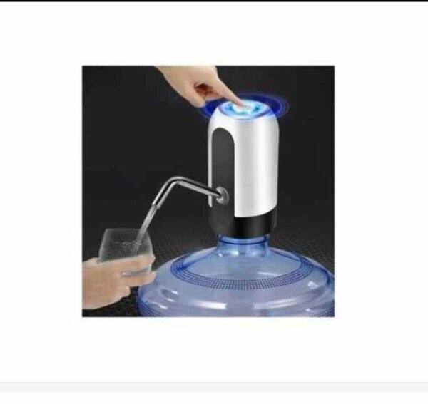 Distributeur automatique d'eau