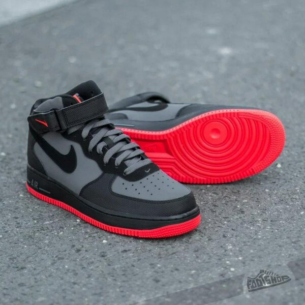 Nike Air Force 1 High Noir