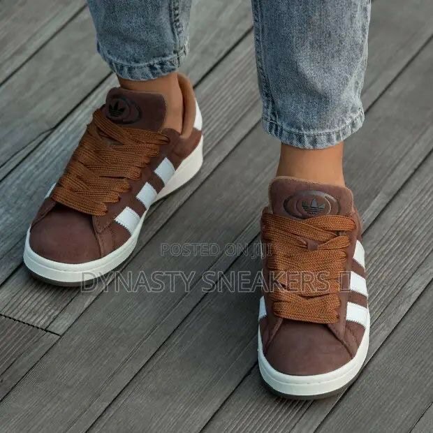 ADIDAS CLASSIC SNEAKER