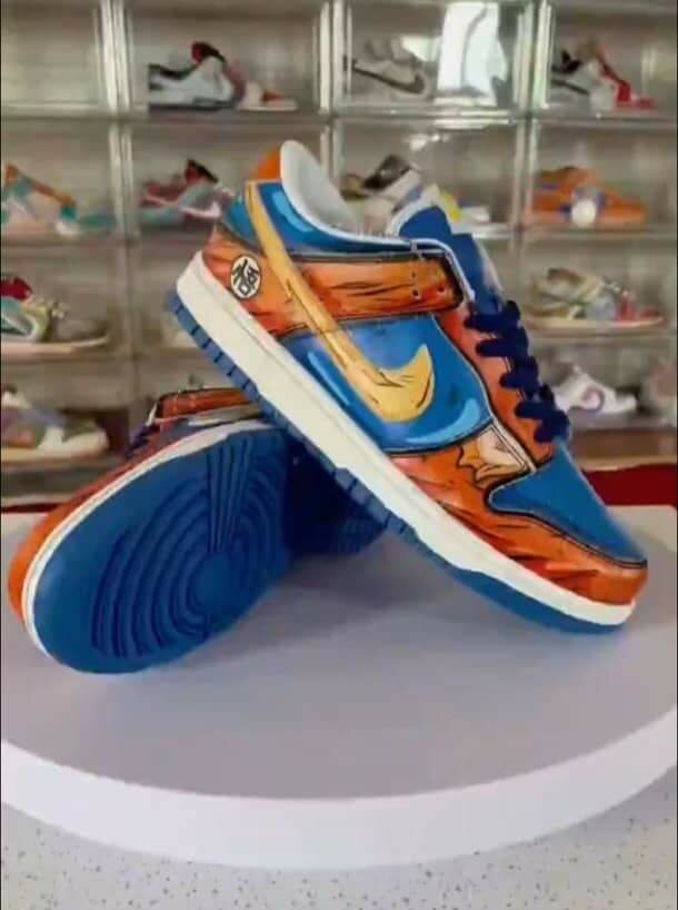 Nike sneakes