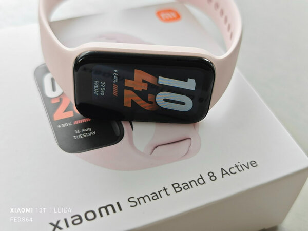 Xiaomi Smart Band 8 Active -  ROSE