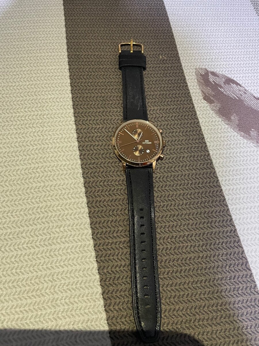 Montres élégantes en cuir