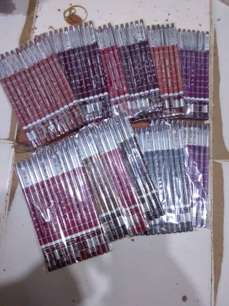 Crayons à Lèvres Couleurs Vives