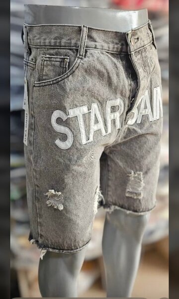 Shorts en jean décorés tendance