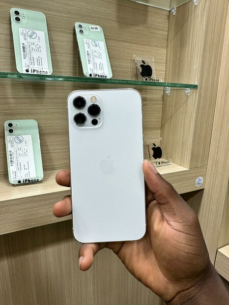 iPhone 12 pro 128 GB