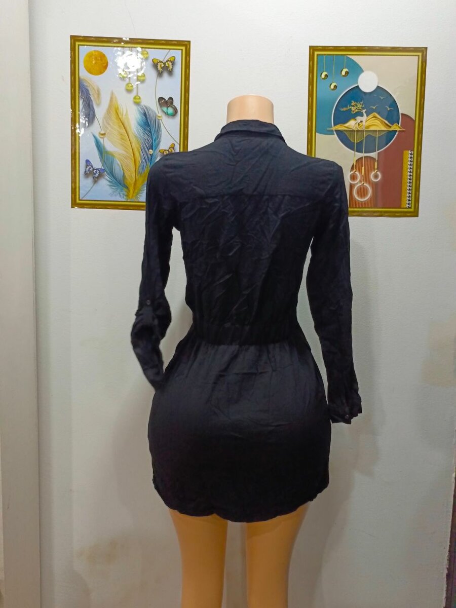 Robe chemise noire élégante