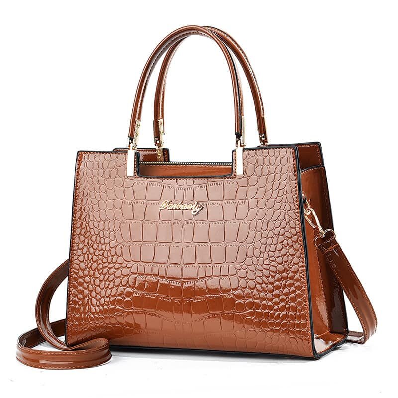 Stylish and fashionable women's bag brown