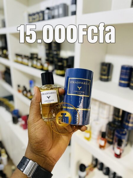 Stradivarius Convivium Paris