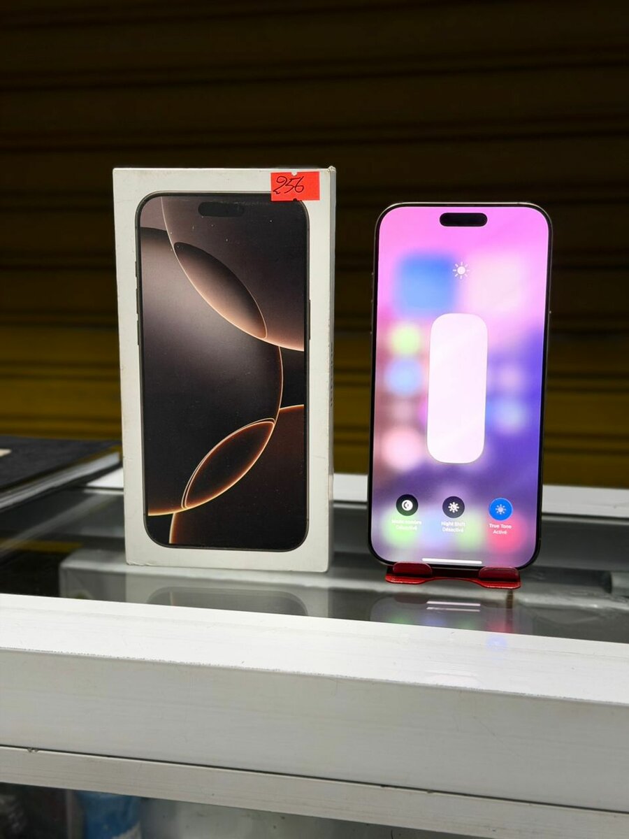 iPhone 16 pro Max 256 giga tou