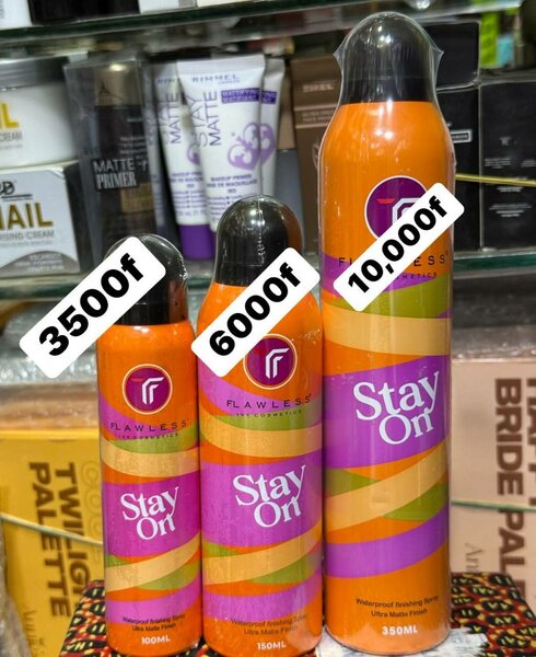 Laque Fixante Étanche 'Stay On'