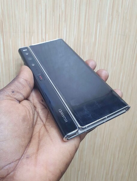 Huawei Smartphone Pliable