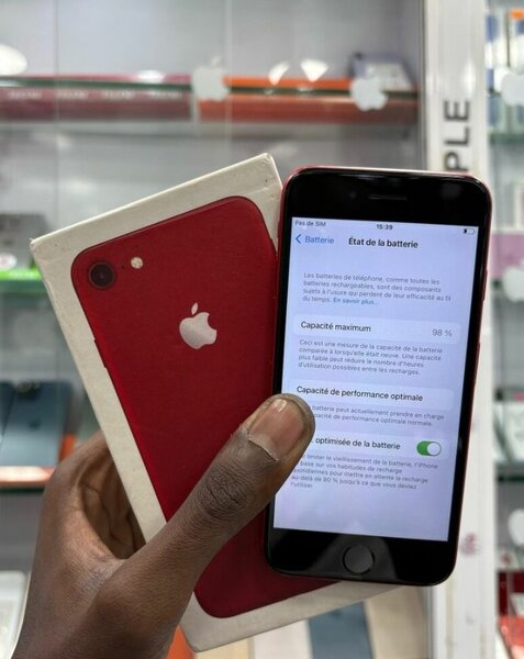 Apple iPhone Rouge 64 Go