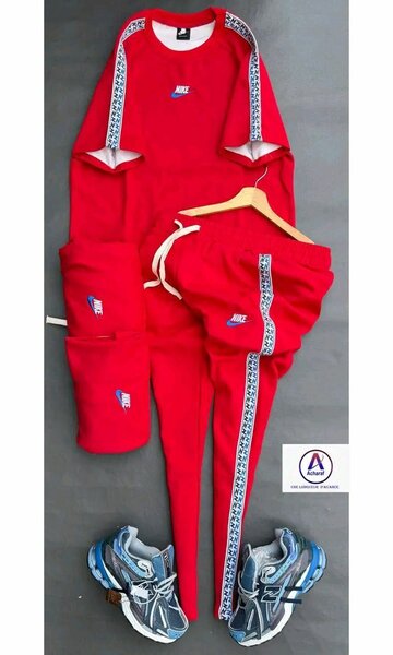 Ensemble de survêtement rouge tendance
