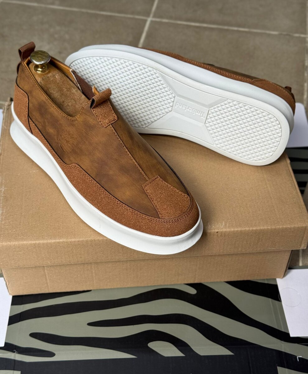 Sneakers en cuir marron