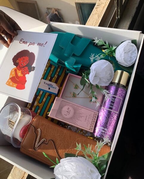 Mothers Day gift packages