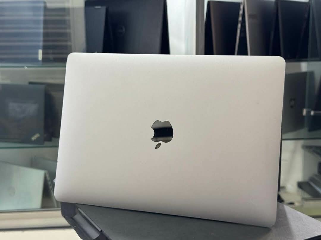 MacBook Pro 2020 13"
