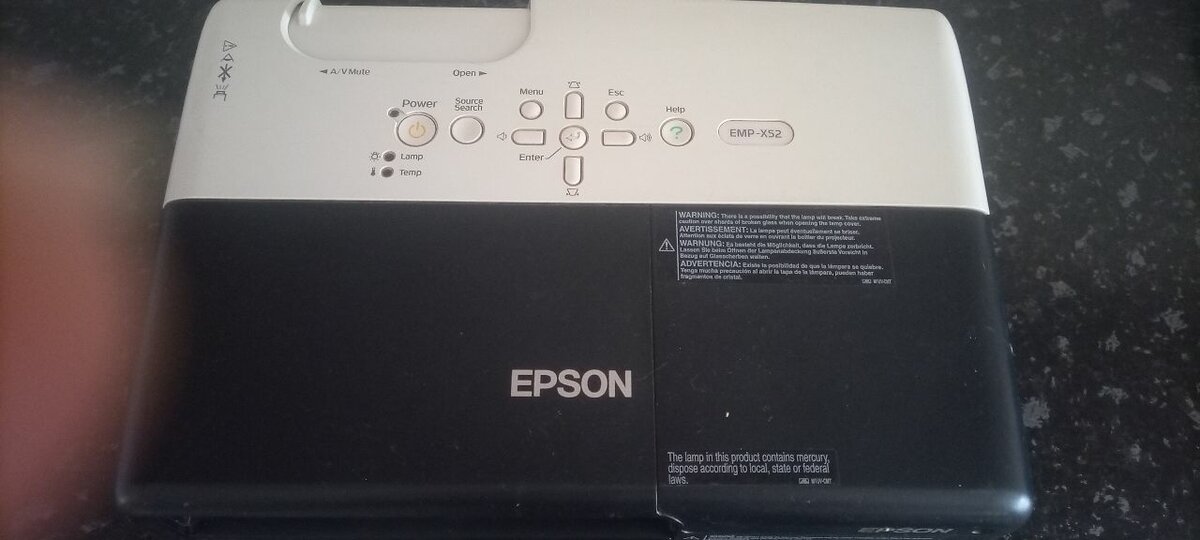 Epson EMP-S52 Projector