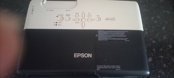 Epson EMP-S52 Projector