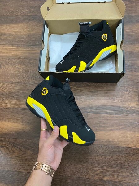 Air Jordan 14 (bumblebee)