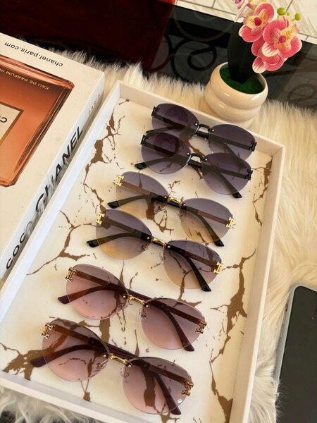 Lunettes de Soleil Élégantes