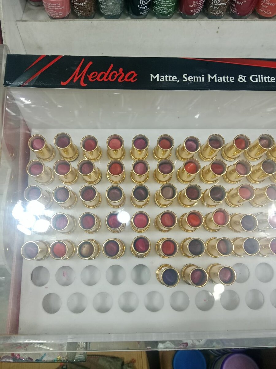 Medora lip sticks