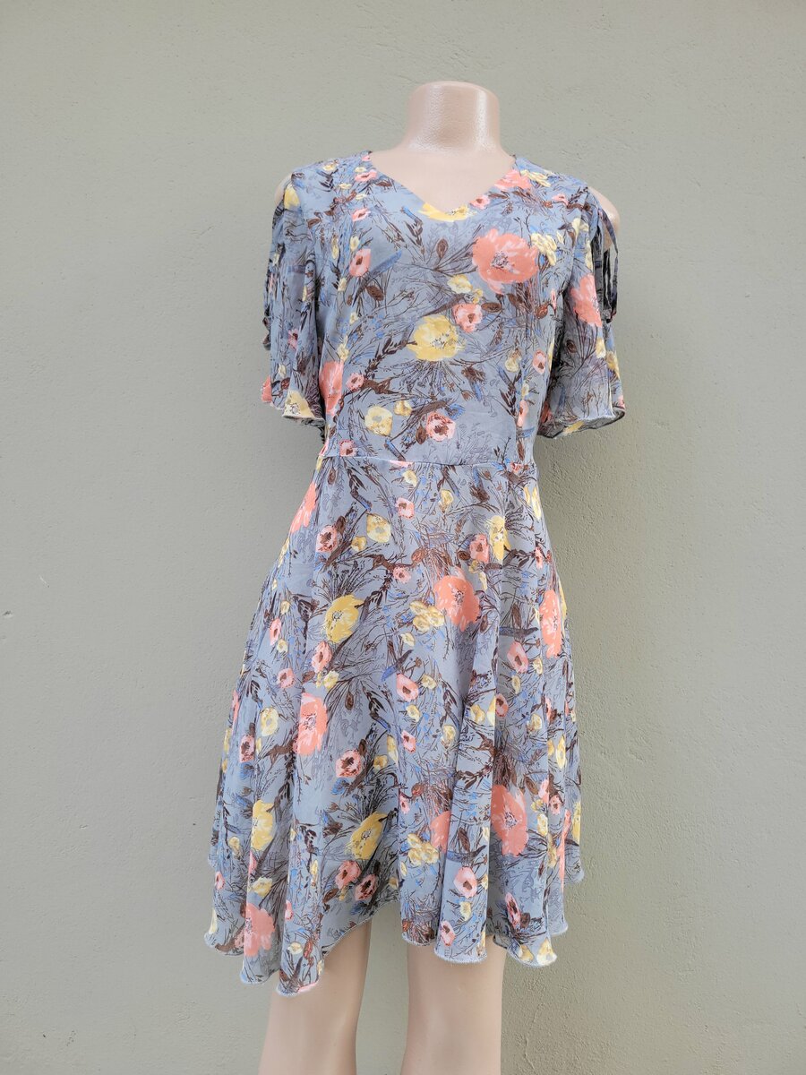 Ladies Thrift Dresses