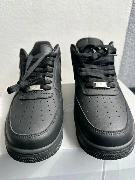 Baskets noires en cuir