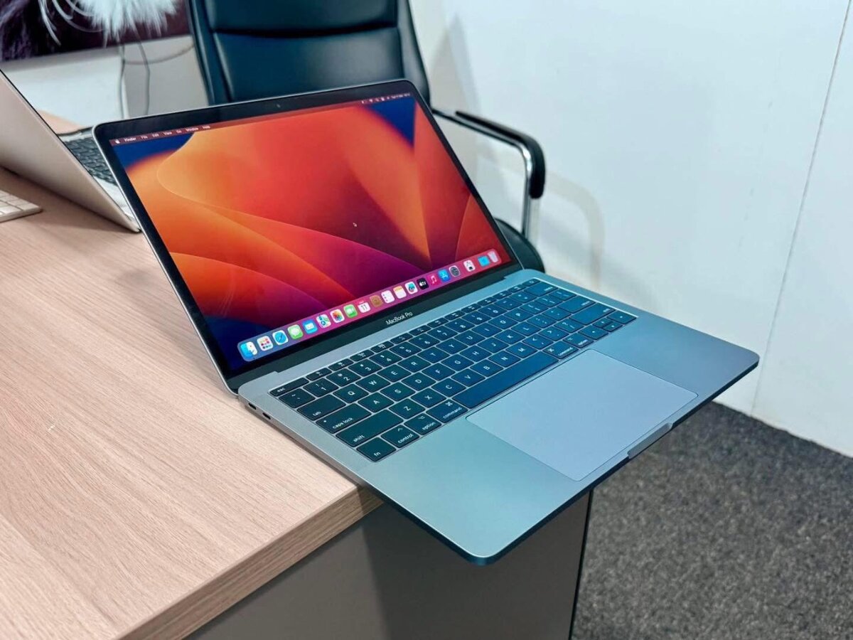 MacBook Pro TouchBar  ( 13-inc