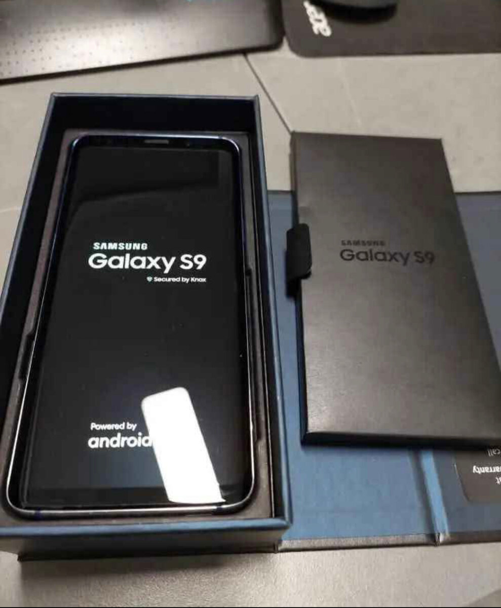 Samsung Galaxy S9 Smartphone