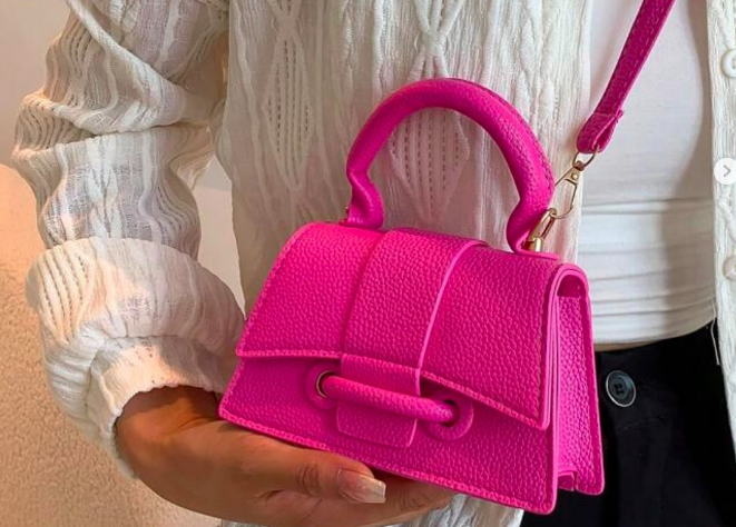 Small crossbody bag fuchsia
