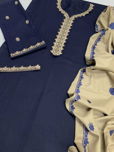 Ladies suit