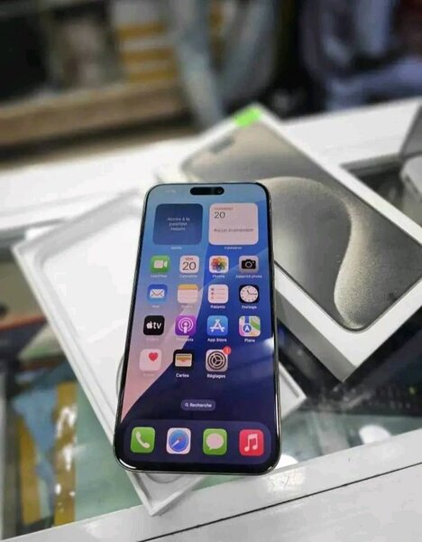 iPhone 15 Pro Argent Neuf