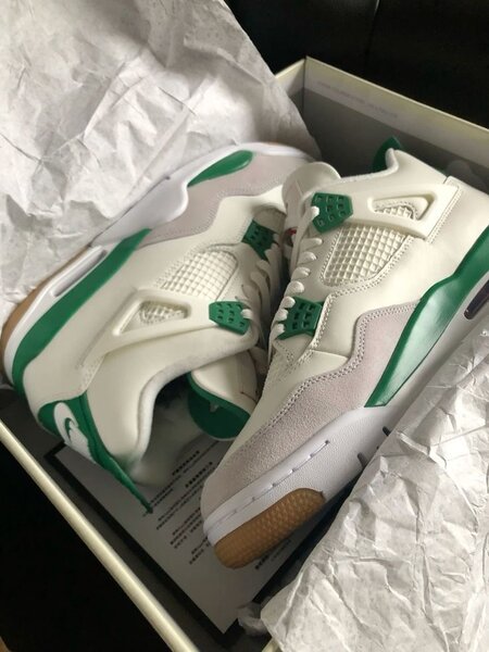 Jordan 4 retro spine green