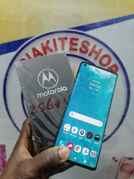 Motorola edge plus