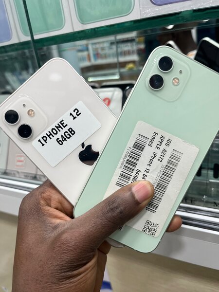 iPhone 12