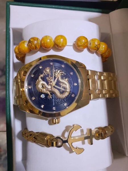 Montre Or avec Bracelets