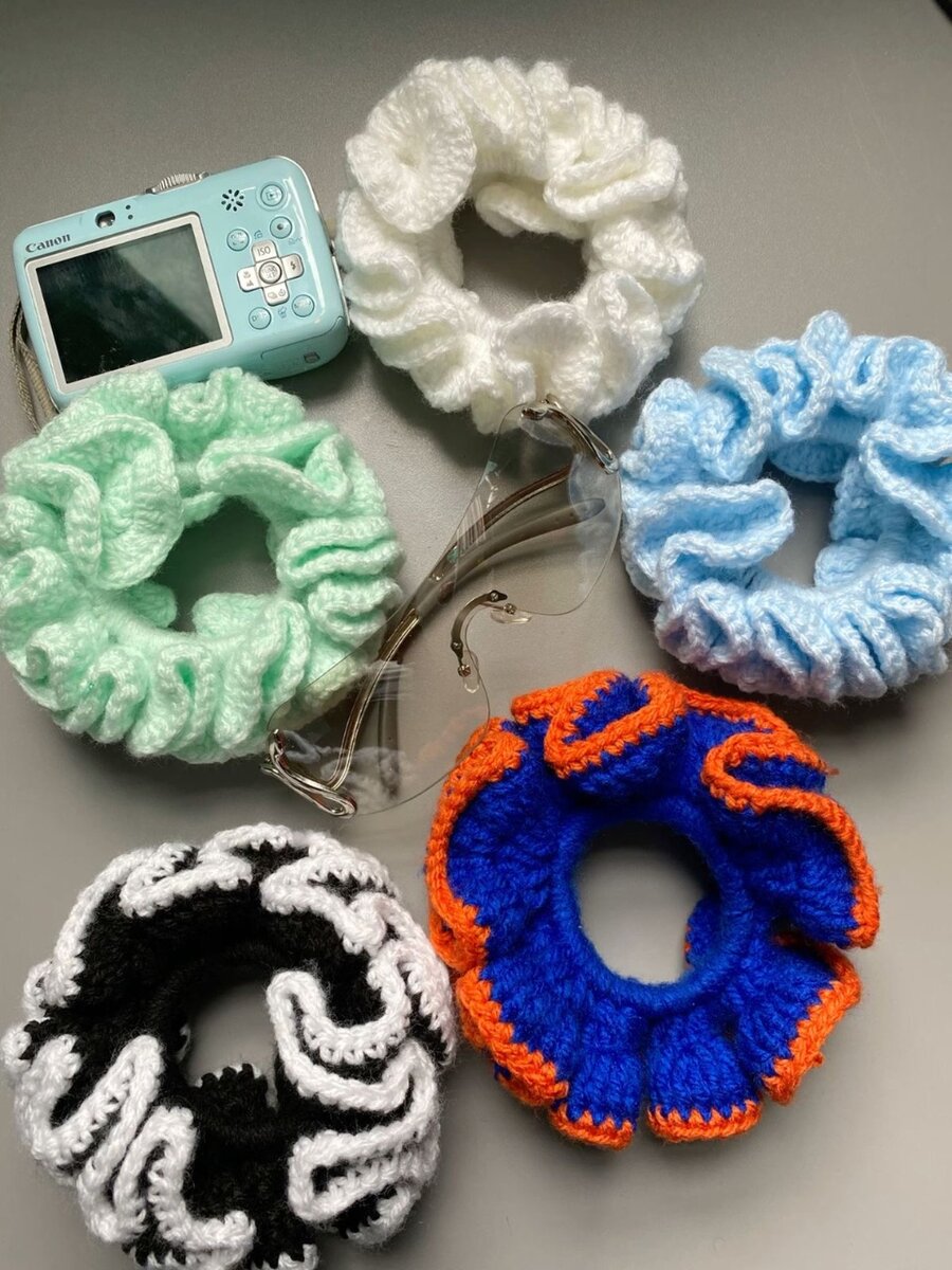 Chouchous en crochet colorés