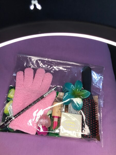 Kit de Beauté: Soins et Accessoires