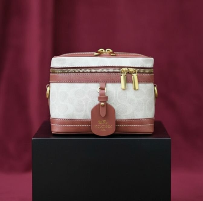 Sac à main polyvalent élégant