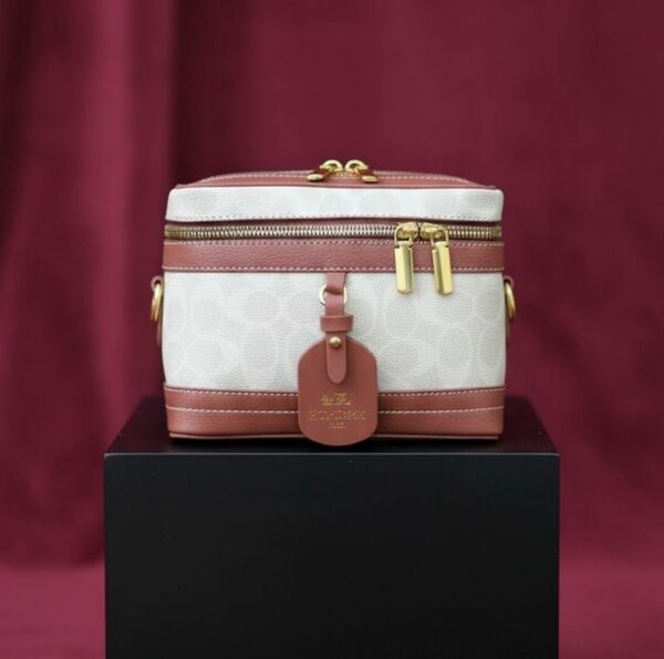 Sac à main polyvalent élégant