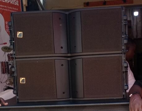 Kara 210 line array speakers