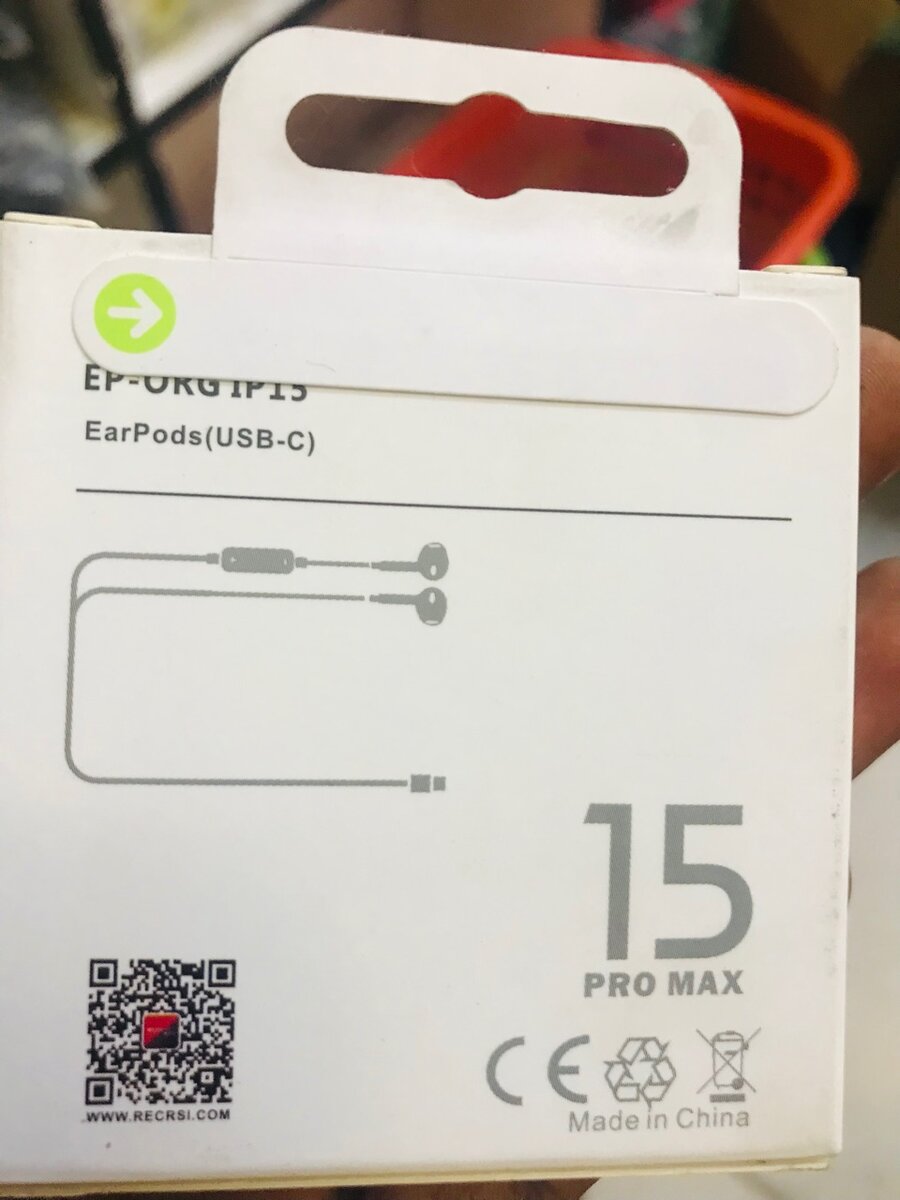 Type c earpiece