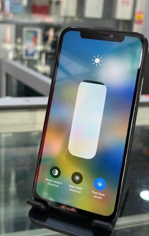 iPhone X Reconditionné - Noir & Blanc