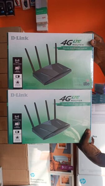 D-LINK 4G Ac1200 LTE SIM Router DWR-M960
