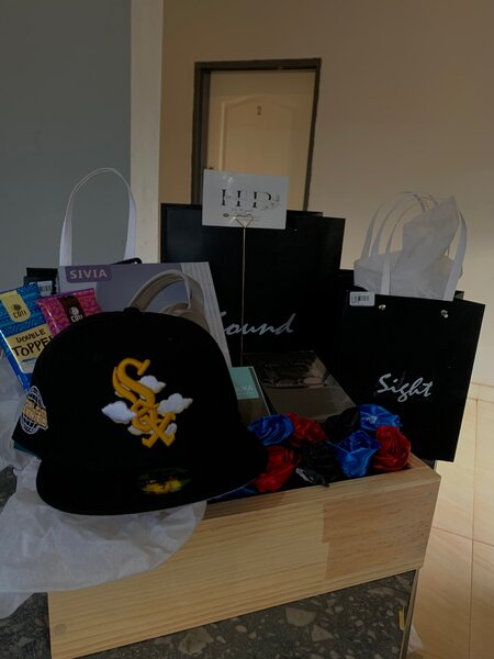 Hitted hats bouquets