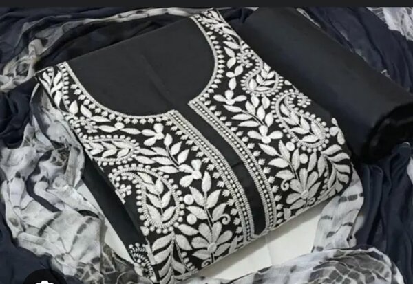 Ladies suit